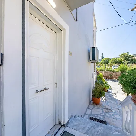 Luxury Family In Semesterbostad Kassiopi