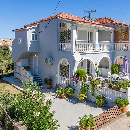 Luxury Family In Holiday home *